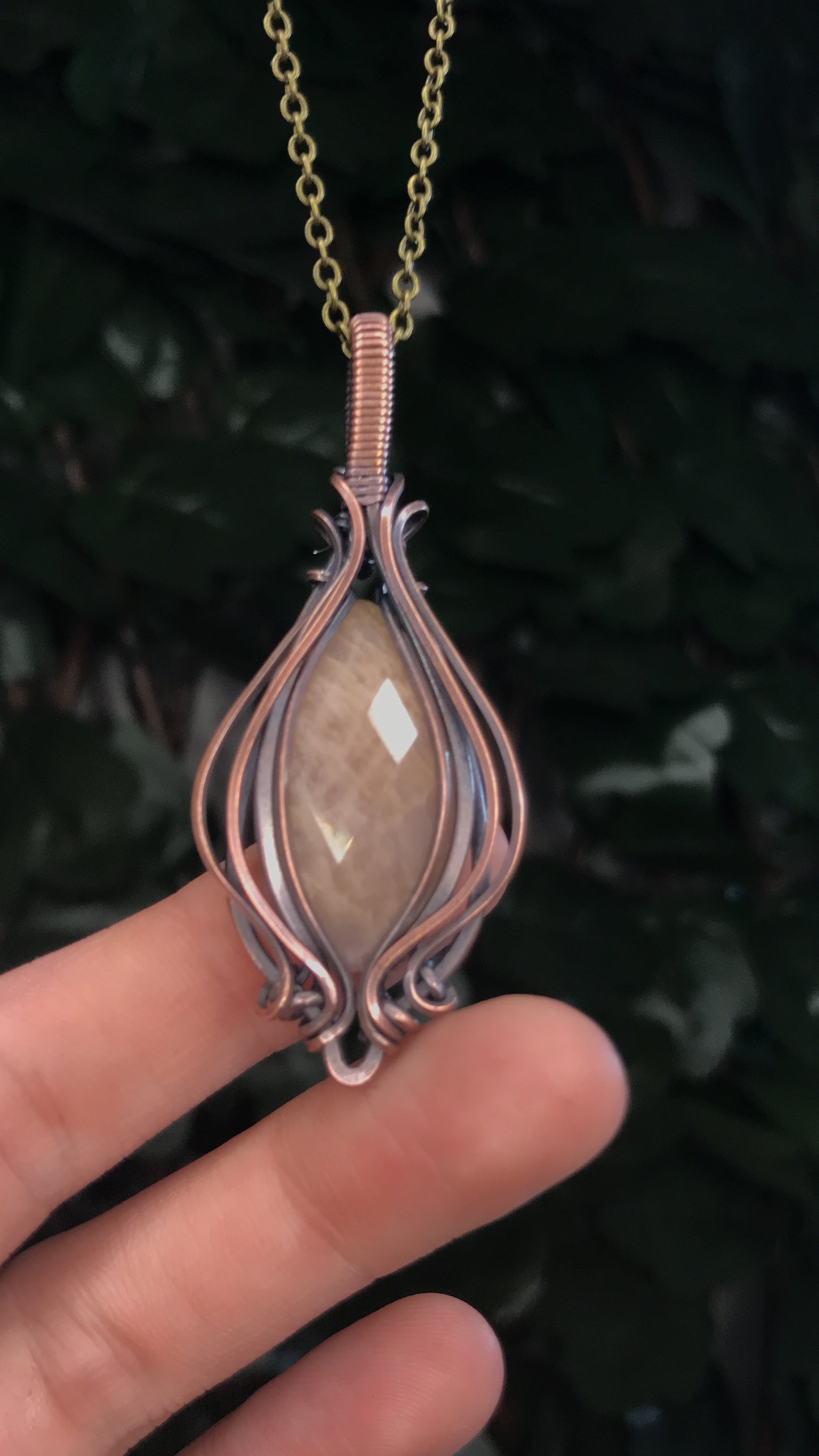 Sunstone Pendant