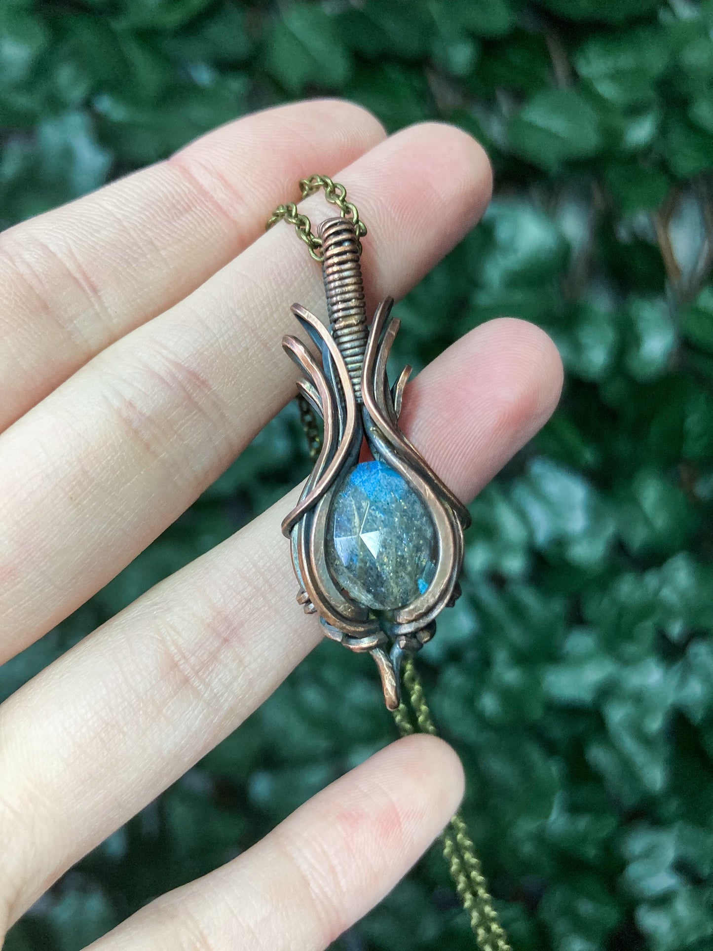 Mini Labradorite Pendant