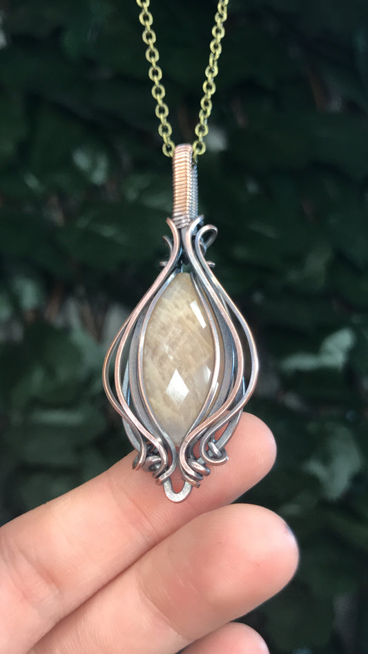 Sunstone Pendant