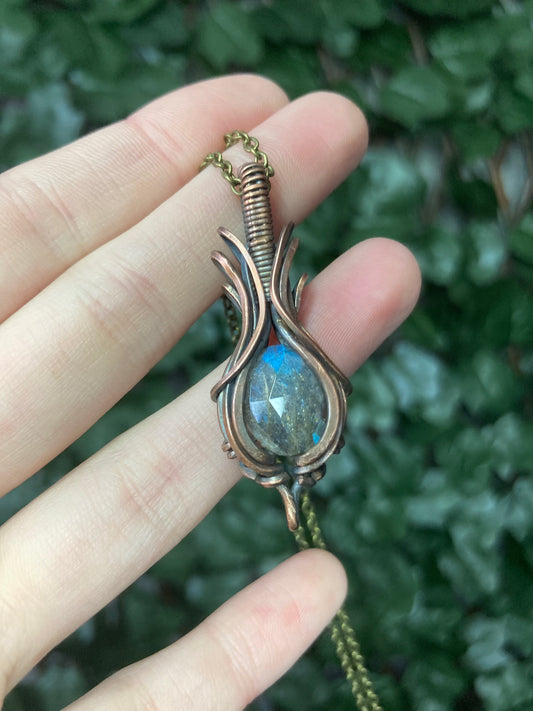 Mini Labradorite Pendant